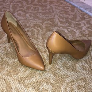 Calvin Klein Pumps